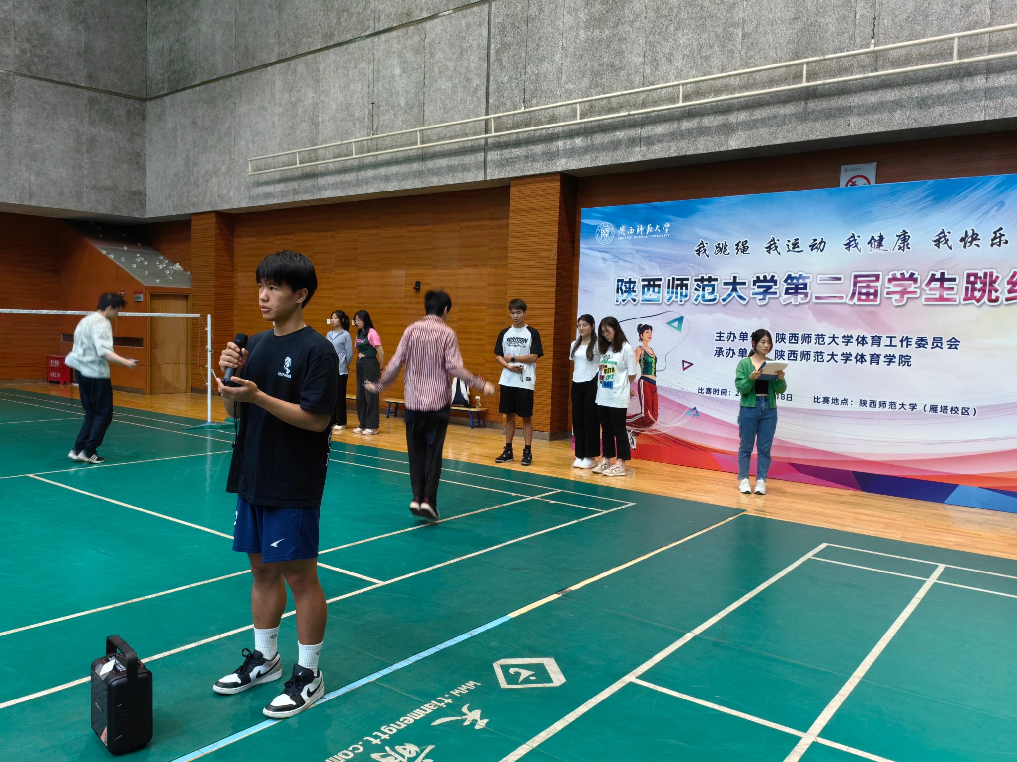 怎么学跳绳最快 2E8D4D657B4E6FD0C209495C4B8_7DC28352_74484.jpg